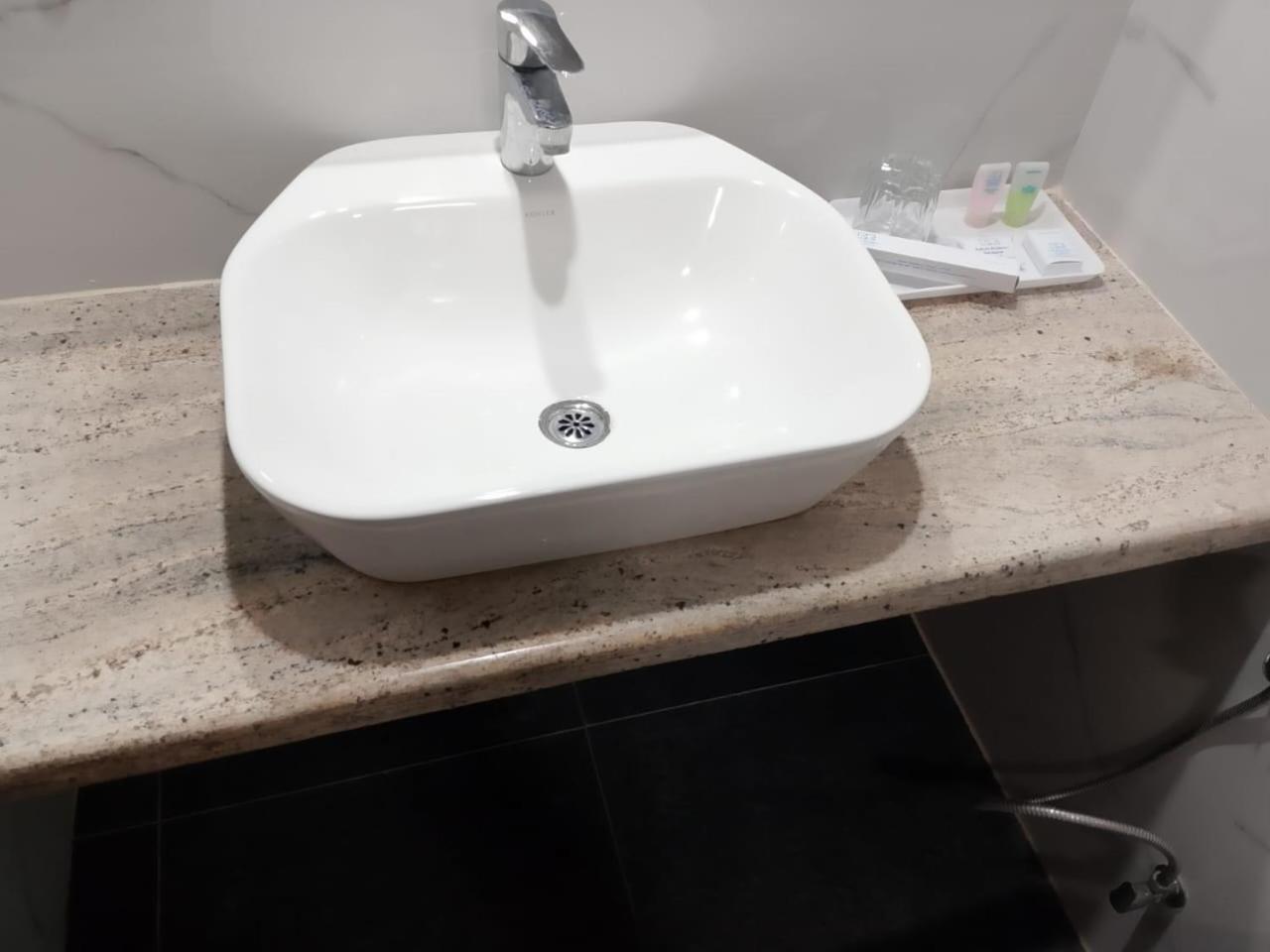 Hotel Kalyan Residency Tirupati Buitenkant foto
