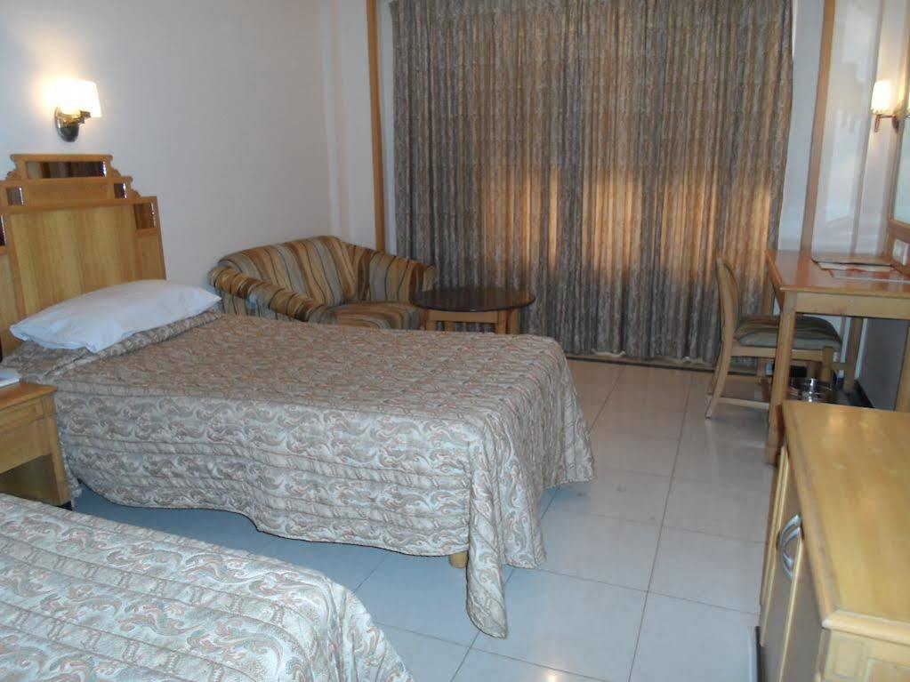 Hotel Kalyan Residency Tirupati Buitenkant foto